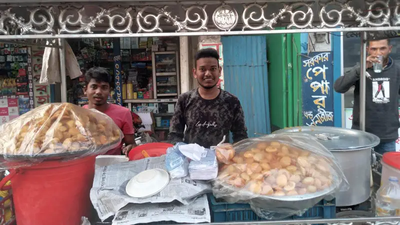 জিপিএ-৫ পেলেন চটপটি বিক্রি করা তাহিবুল জিপিএ-৫ পেলেন চটপটি বিক্রি করা তাহিবুল