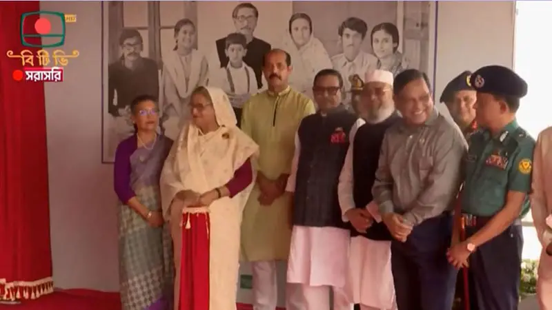 দ্বার খুলল এলিভেটেড এক্সপ্রেসওয়ের, উদ্বোধন করলেন প্রধানমন্ত্রী 