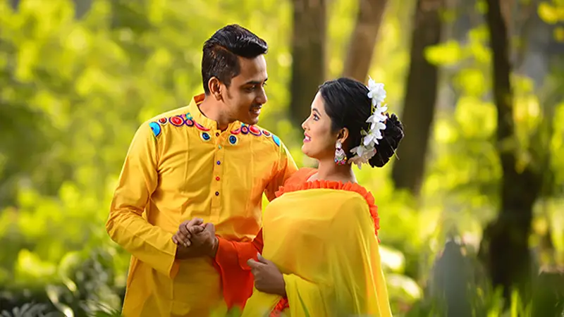বসন্তের এই দিনে ভালোবাসুন প্রাণ খুলে বসন্তের এই দিনে ভালোবাসুন প্রাণ খুলে