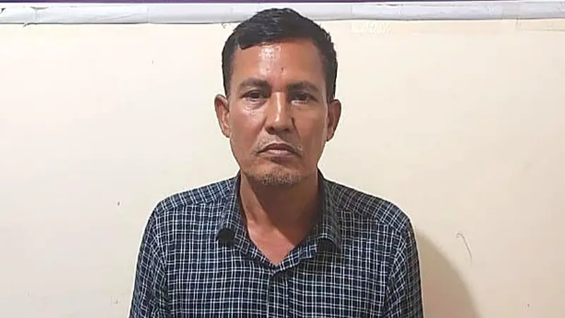 স্ত্রীর সাথে অন্তরঙ্গ অবস্থায় দেখে যুবককে হত্যা স্ত্রীর সাথে অন্তরঙ্গ অবস্থায় দেখে যুবককে হত্যা