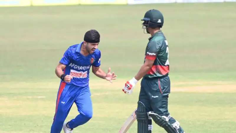 সাকিবের দলে যোগ দিলেন তামিমের আতঙ্ক ফারুকী সাকিবের দলে যোগ দিলেন তামিমের আতঙ্ক ফারুকী
