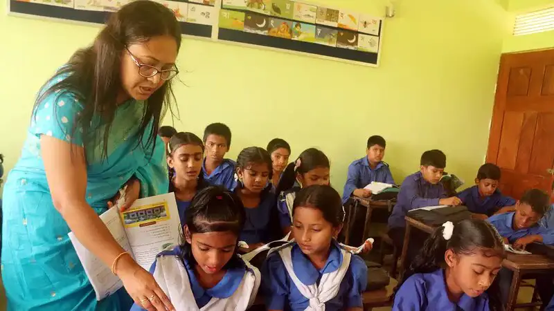 প্রাথমিক বিদ্যালয়ে পাঠদান বন্ধ ঘোষণা প্রাথমিক বিদ্যালয়ে পাঠদান বন্ধ ঘোষণা