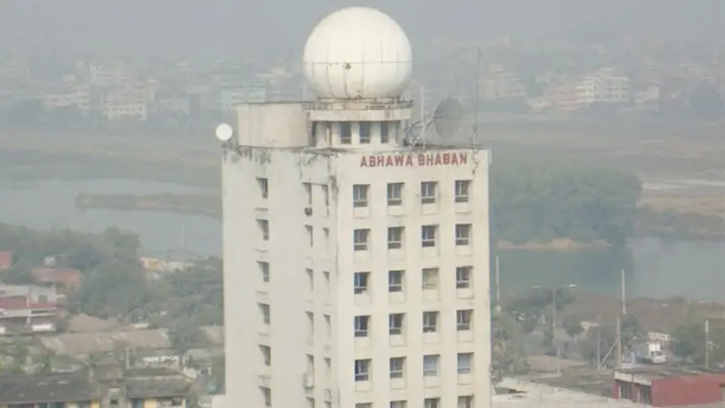 ঝোড়ো হাওয়ার সঙ্গে বৃষ্টি অথবা বজ্রসহ বৃষ্টির পূর্বাভাস