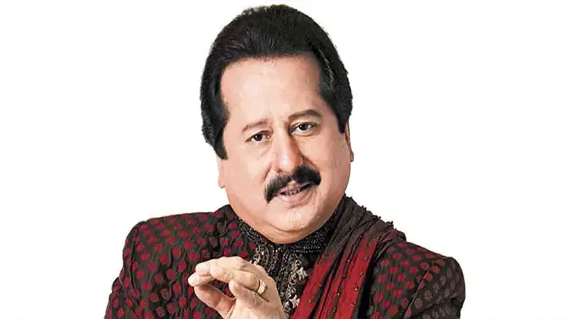 মারা গেলেন খ্যাতনামা গজল গায়ক পঙ্কজ উদাস মারা গেলেন খ্যাতনামা গজল গায়ক পঙ্কজ উদাস