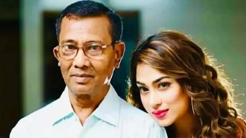 বাবা হারালেন চিত্রনায়িকা পপি বাবা হারালেন চিত্রনায়িকা পপি