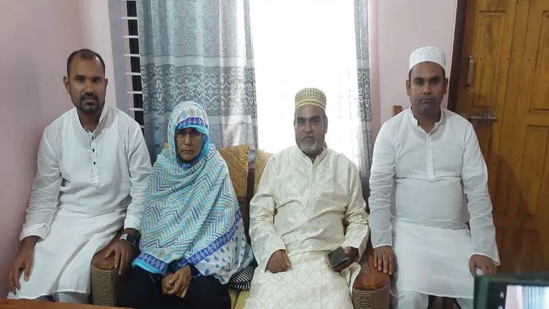 ছেলের হুমকিতে জীবনের নিরাপত্তা চাইলেন পিতা ছেলের হুমকিতে জীবনের নিরাপত্তা চাইলেন পিতা