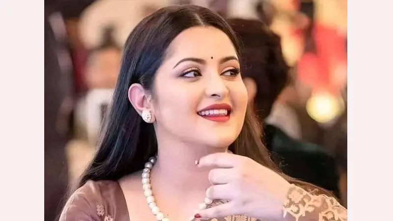 বিস্ফোরক মন্তব্য চিত্রনায়ক পরীমণির বিস্ফোরক মন্তব্য চিত্রনায়ক পরীমণির