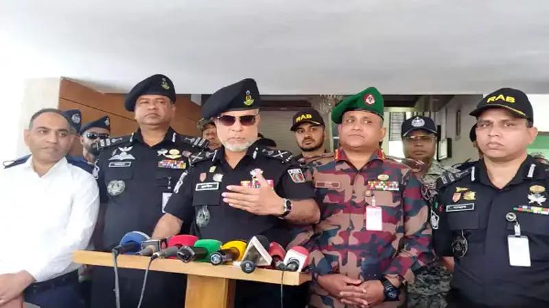 কোনও সশস্ত্র অবৈধ সংগঠন থাকবে না কোনও সশস্ত্র অবৈধ সংগঠন থাকবে না