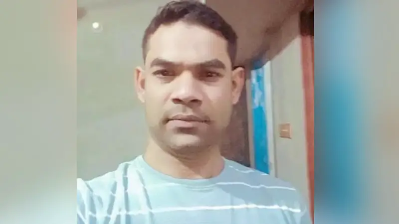 ২৫ দিন ধরে মর্গে পড়ে আছে প্রবাসীর লাশ ২৫ দিন ধরে মর্গে পড়ে আছে প্রবাসীর লাশ
