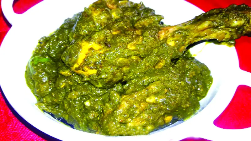 নারিকেল পালং চিকেন নারিকেল পালং চিকেন