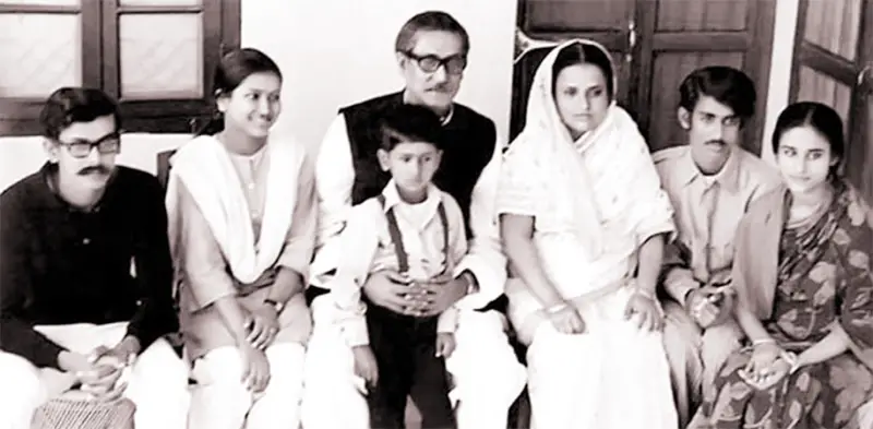 ঐতিহাসিক উদ্ধার ঐতিহাসিক উদ্ধার