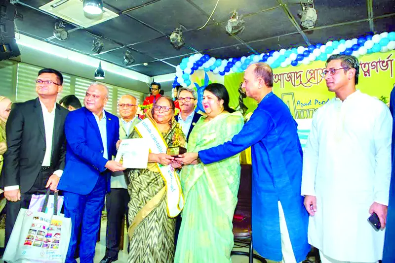 একজন রত্নগর্ভা মাহমুদা নুরুন্নাহার একজন রত্নগর্ভা মাহমুদা নুরুন্নাহার