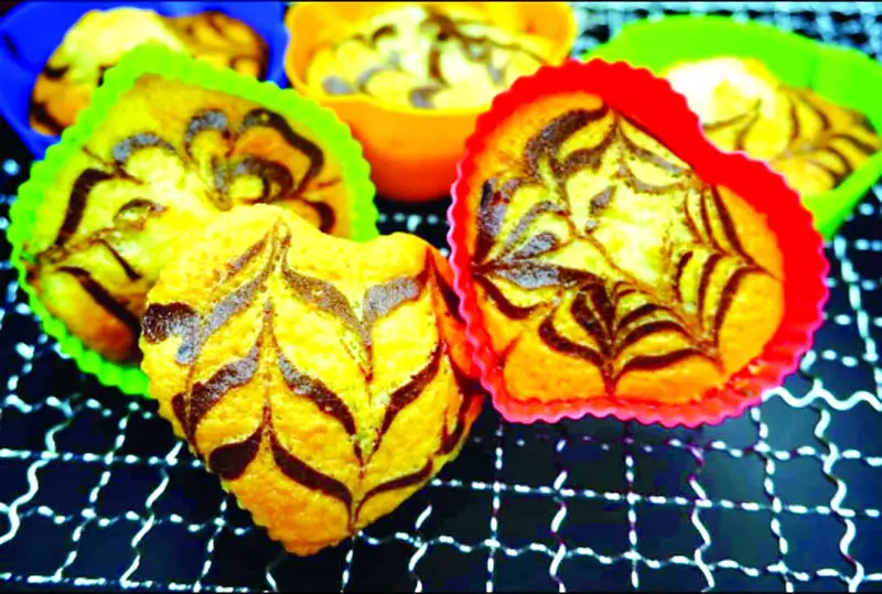 বাটার স্পঞ্জ কাপ কেক বাটার স্পঞ্জ কাপ কেক
