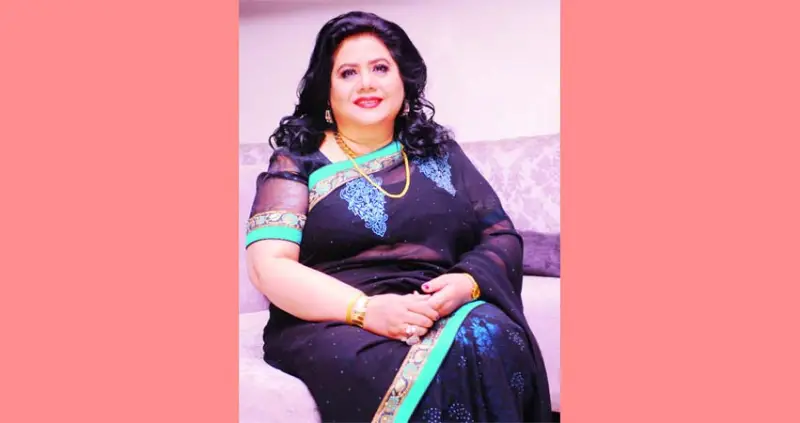 দীর্ঘদিন পর বেতারের গানে রুনা লায়লা