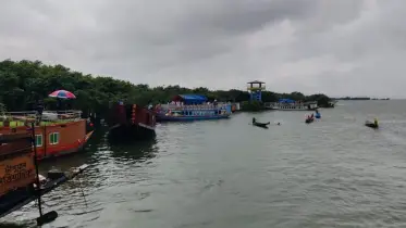 টাঙ্গুয়ার হাওরে ঘুরতে এসে নিখোঁজ পর্যটক