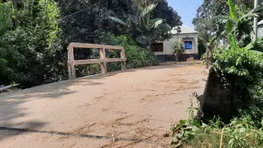 রেলিং নেই ব্রিজের, ঘটতে পারে দুর্ঘটনা