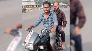 বাইকে চেপেই ৩৩০ কিমি পাড়ি