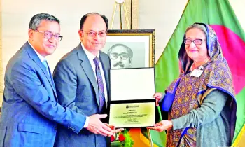 বৈশ্বিক সংকট কাটাতে আর্থিক ব্যবস্থা পুনর্গঠন প্রয়োজন