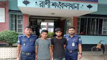 ফিল্মি স্টাইলে চোর ধরলেন পুলিশ