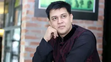 স্বতন্ত্র নির্বাচনের ঘোষণার পর সরে গেলেন শাকিল খান