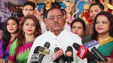 দেশের সকল মানুষ মিলেমিশে থাকব