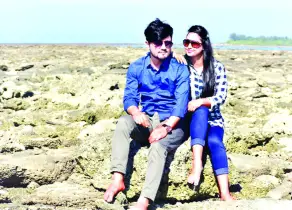 মিলেমিশে সুখের বারতা