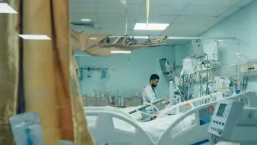 গাজায়  যুদ্ধের মধ্যেই জন্ম নেবে আরও ১৫ হাজার শিশু
