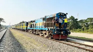 খুলনা-মোংলা রেলপথে পরীক্ষামূলক ট্রেন চালু