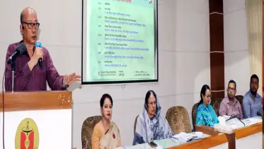 মাস্টার অব এনভায়রনমেন্ট এন্ড ক্লাইমেট চেঞ্জ প্রোগ্রামের কর্মশালা 