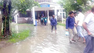 শাবিতে জলাবদ্ধতায় দুর্ভোগ