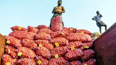 আমদানির ৫২ হাজার টন পেঁয়াজ  আসছে