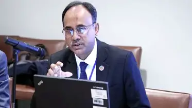 ডলার কারসাজি রোধে গভর্নরের হুঁশিয়ারি
