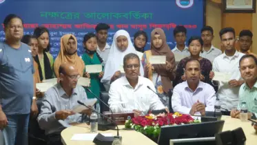 পঞ্চগড়ে আতিকুল্লাহ খান মাসুদ শিক্ষাবৃত্তি পেল ১৫ জন শিক্ষার্থী