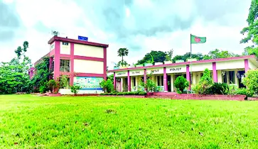 সবুজ পাহাড়ে পরিচ্ছন্ন বিদ্যাপীঠ