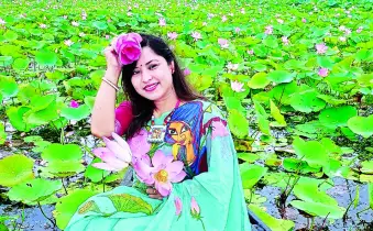 অপরূপ সৌন্দর্য নিয়ে ভ্রমণ পিপাসুদের আকৃষ্ট করে