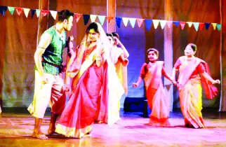 শিল্পকলায় পীরচানের পালার উদ্বোধনী মঞ্চায়ন