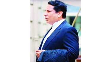 থানায় নয় আদালতে মোশাররফ করিম
