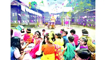 শিক্ষার্থীদের উদ্যোগ ॥ নিভৃত গ্রামে ব্যতিক্রমী পাঠশালা
