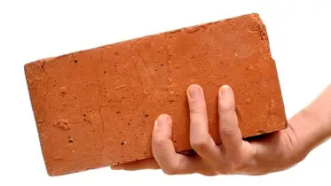 চাচার নিক্ষেপ করা ইটের আঘাতে শিশুর মৃত্যু