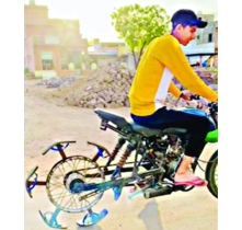 চপ্পল রিংয়ে চলছে বাইক!