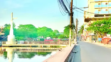 নান্দনিক শহর গড়ে তুলছে চাঁদপুর পৌরসভা