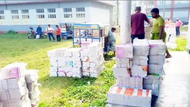১ জানুয়ারি উৎসব, স্কুলে স্কুলে যাচ্ছে নতুন বই