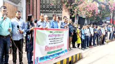 সাংবাদিক পেটানো এমপির বিরুদ্ধে ব্যবস্থা না নিলে বৃহত্তর আন্দোলন