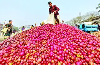 চাহিদা মিটিয়ে রপ্তানি, তারপরও আলুর দাম বেশি