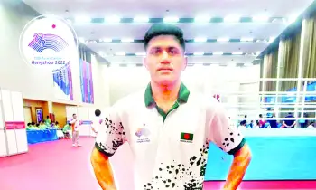 তীরে এসে তরী ডুবল বক্সার সেলিমের