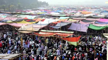 ইজতেমায় আসার পথে চলন্ত বাসে মুসল্লির মৃত্যু 