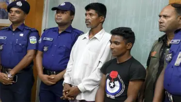 চালককে খুন করে ইজিবাইক ছিনতাইয়ের ঘটনায় গ্রেফতার ২ 