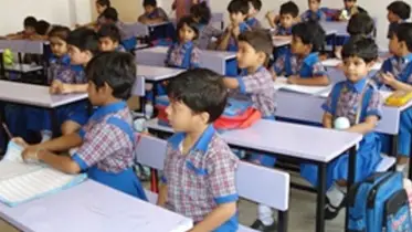 ইংলিশ মিডিয়াম স্কুল নিবন্ধনের নির্দেশ, আইন না মানলে ব্যবস্থা
