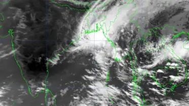 অতিপ্রবল ঘূর্ণিঝড় ‘হামুন’ যখন যেখানে আঘাত হানবে