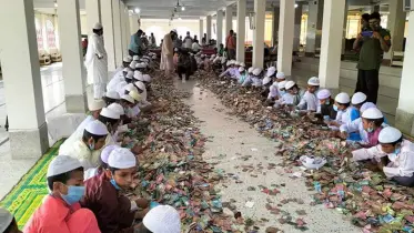 পাগলা মসজিদের ৯ দানবাক্সে মিলল ২৩ বস্তা টাকা
